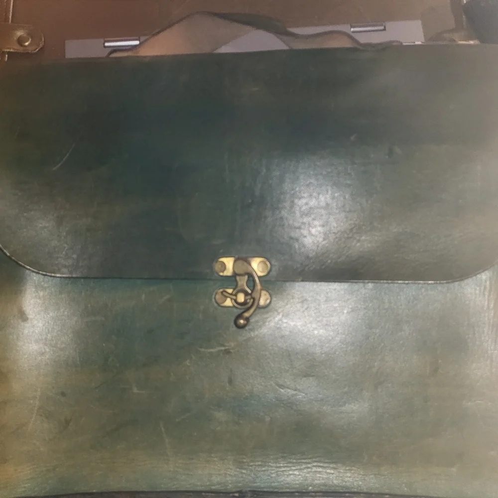Vintage Green Leather Men's Bag
